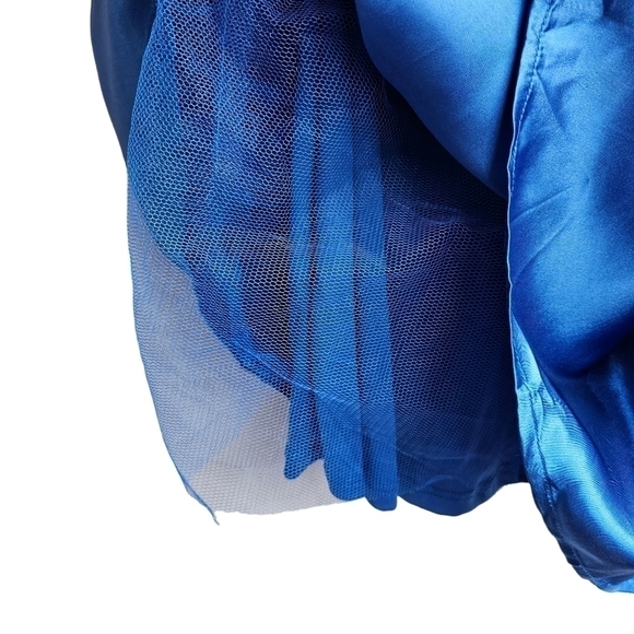 Marvel Spider-Man Princess Dress with Spider Eyes on Hood Costume Size XL Girls - Picture 5 of 8